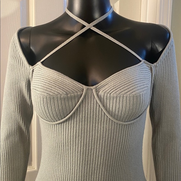 Urban Outfitters Sage Green Long Sleeve Sweater Dress NWTs - Picture 4 of 14